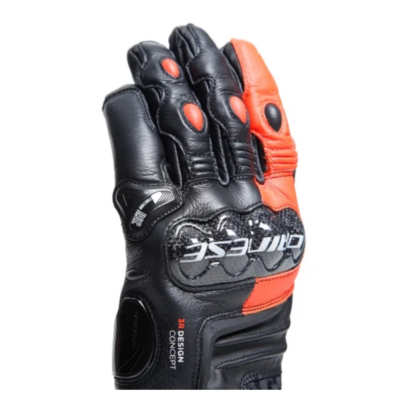 DAINESE CARBON 4 SHORT NEGRO / ROJO-FLUOR